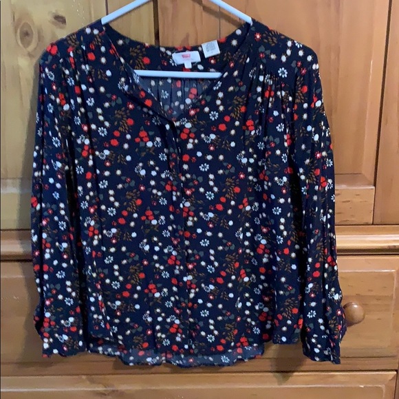 Levi's Tops - Levi’s button down long sleeve shirt